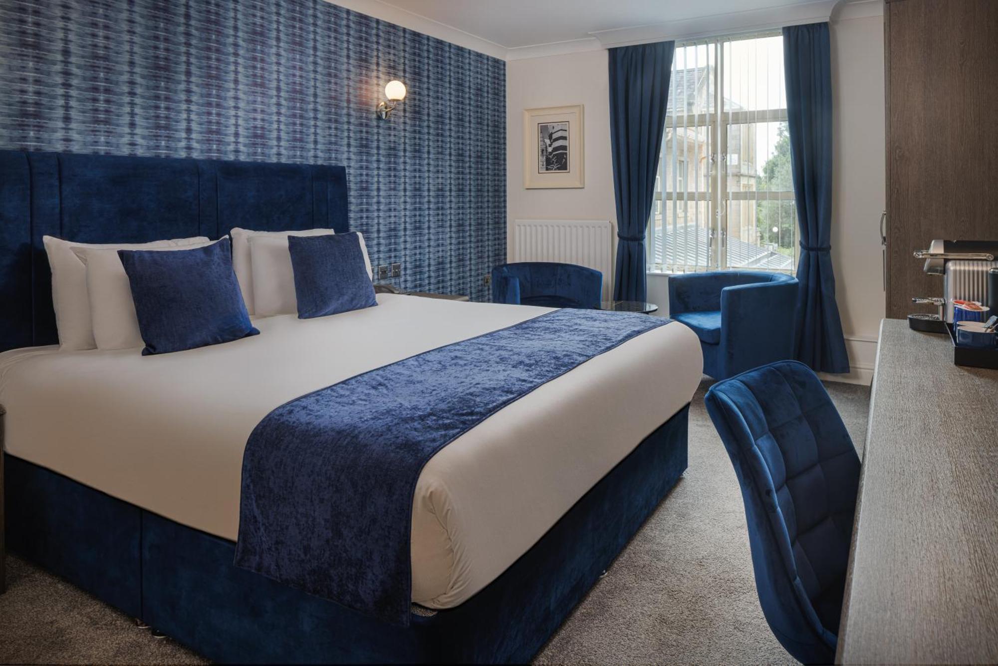 Weetwood Hall Estate 4*